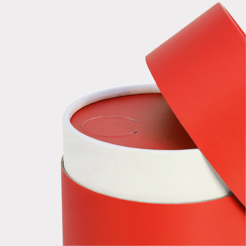Scarlet Red Scattering Tube