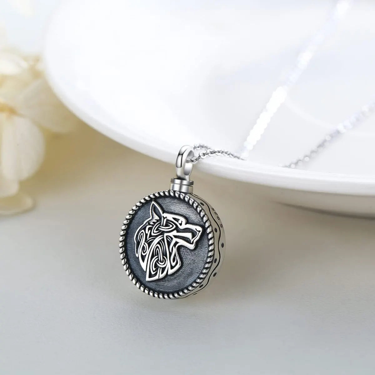 Unic Wolf Runic Wolf Cremation Pendant – Affordable Urns